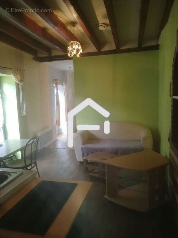 Appartement à TOUCY