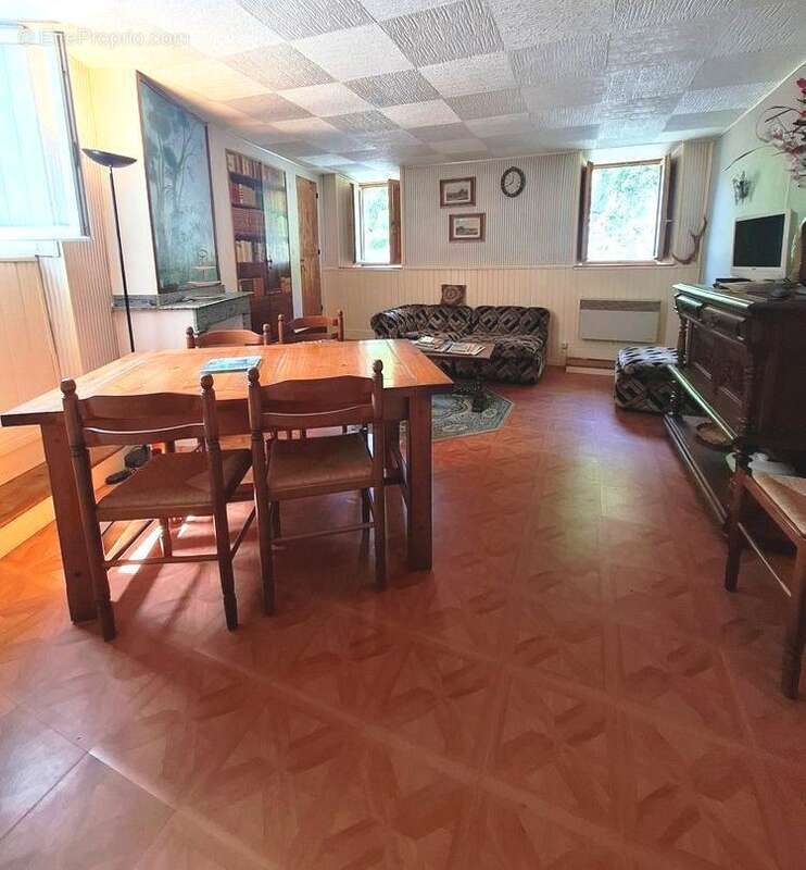 Appartement à SAINT-BEAT