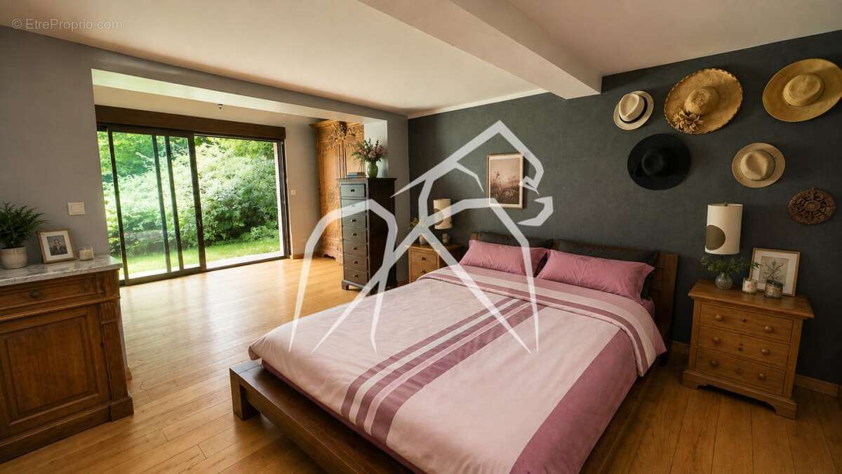 Demeure de charme 10 pièces  Clères  250 m² + Grenier à foin aménageable de 50 m² - photo 7