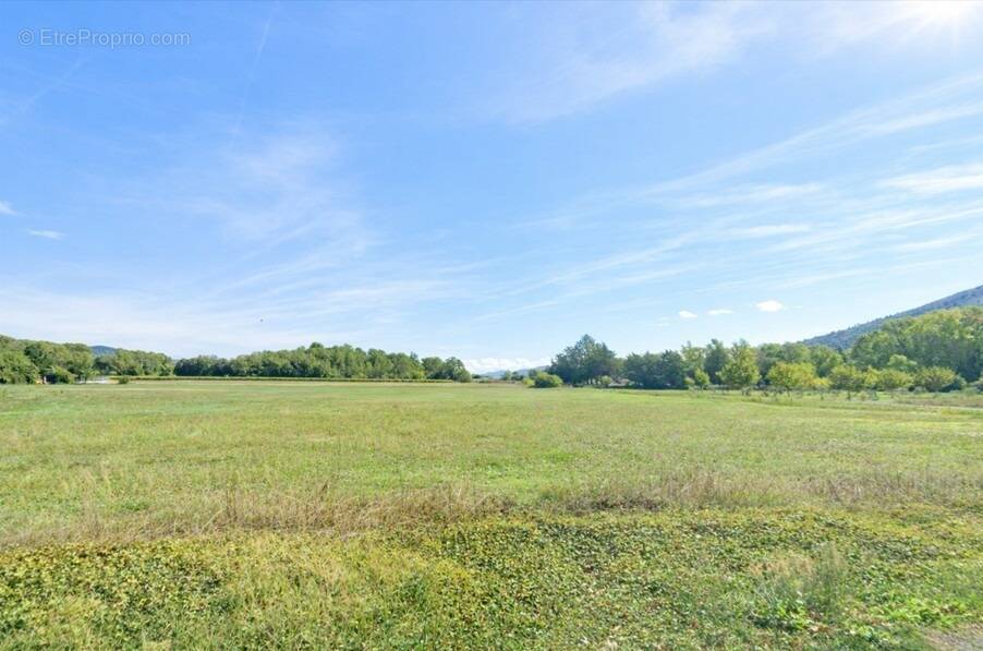 Terrain à BRIGNOLES