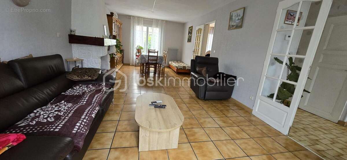 Maison à TREMBLAY-EN-FRANCE