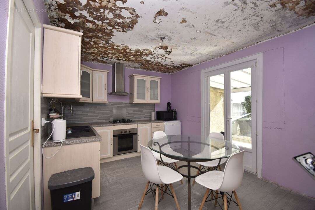 Maison à NEUVILLE-SAINT-REMY