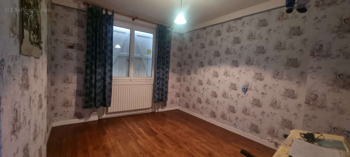 Maison à BRISSAC-QUINCE