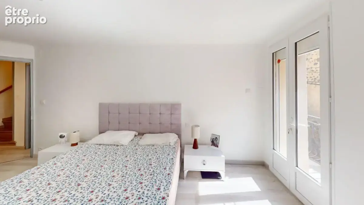 Maison 96 m² à Nizas  - photo 4