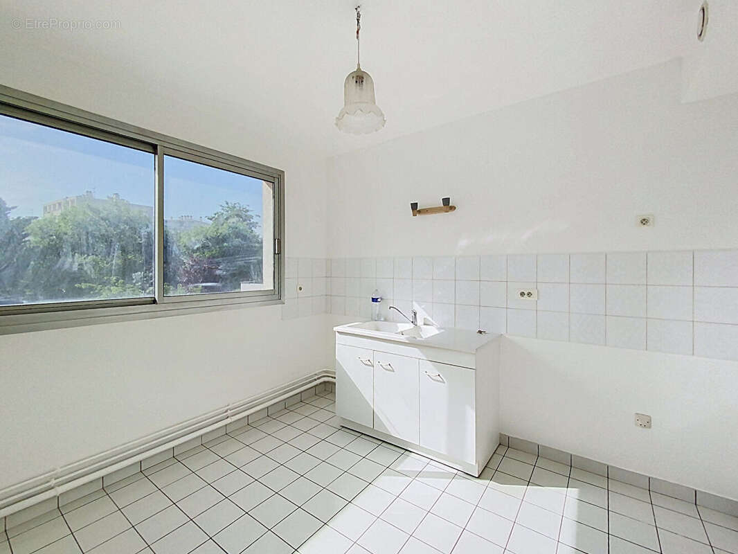 Appartement Saint Maur Des Fosses 2 pièce(s) 48.04 m2 - photo 4