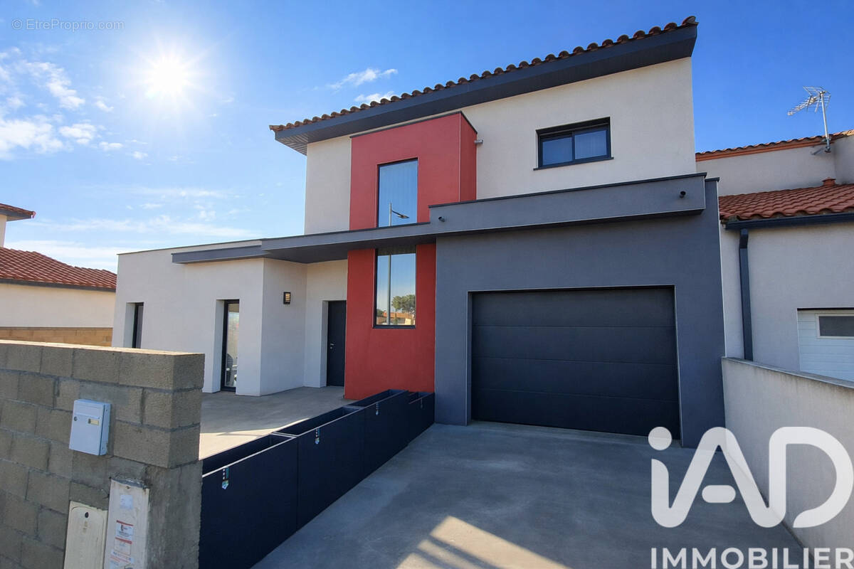 Photo 1 - Maison à PIA