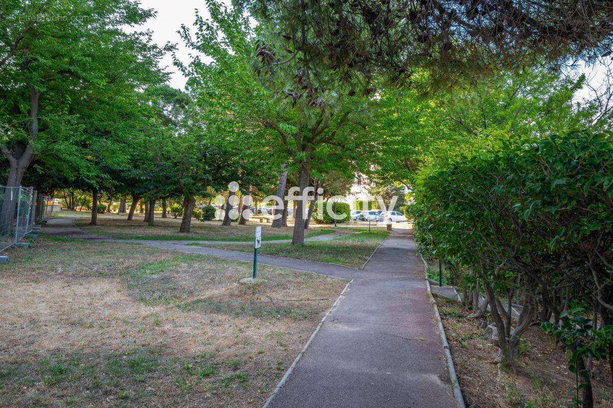 Appartement à MARSEILLE-9E