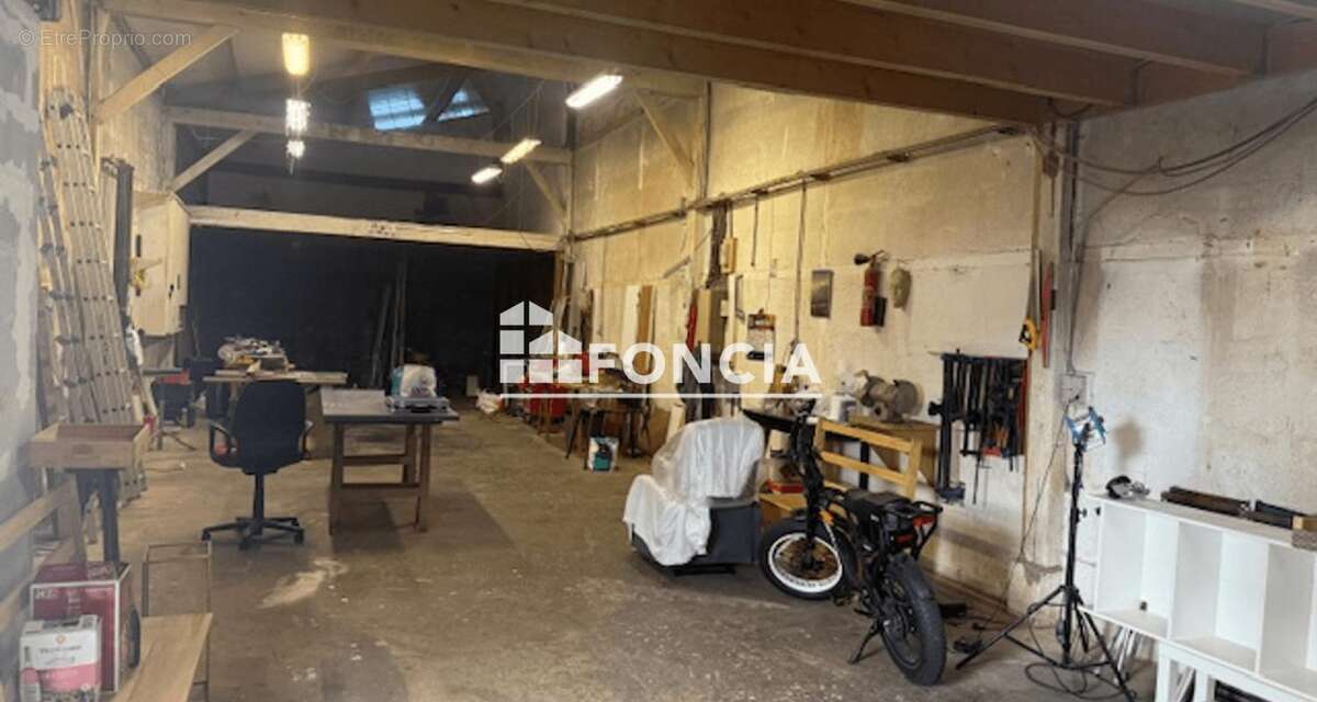 Commerce à MALAKOFF