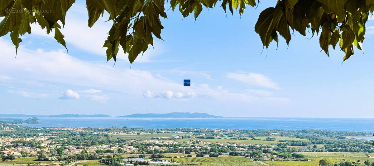 Maison à LA LONDE-LES-MAURES