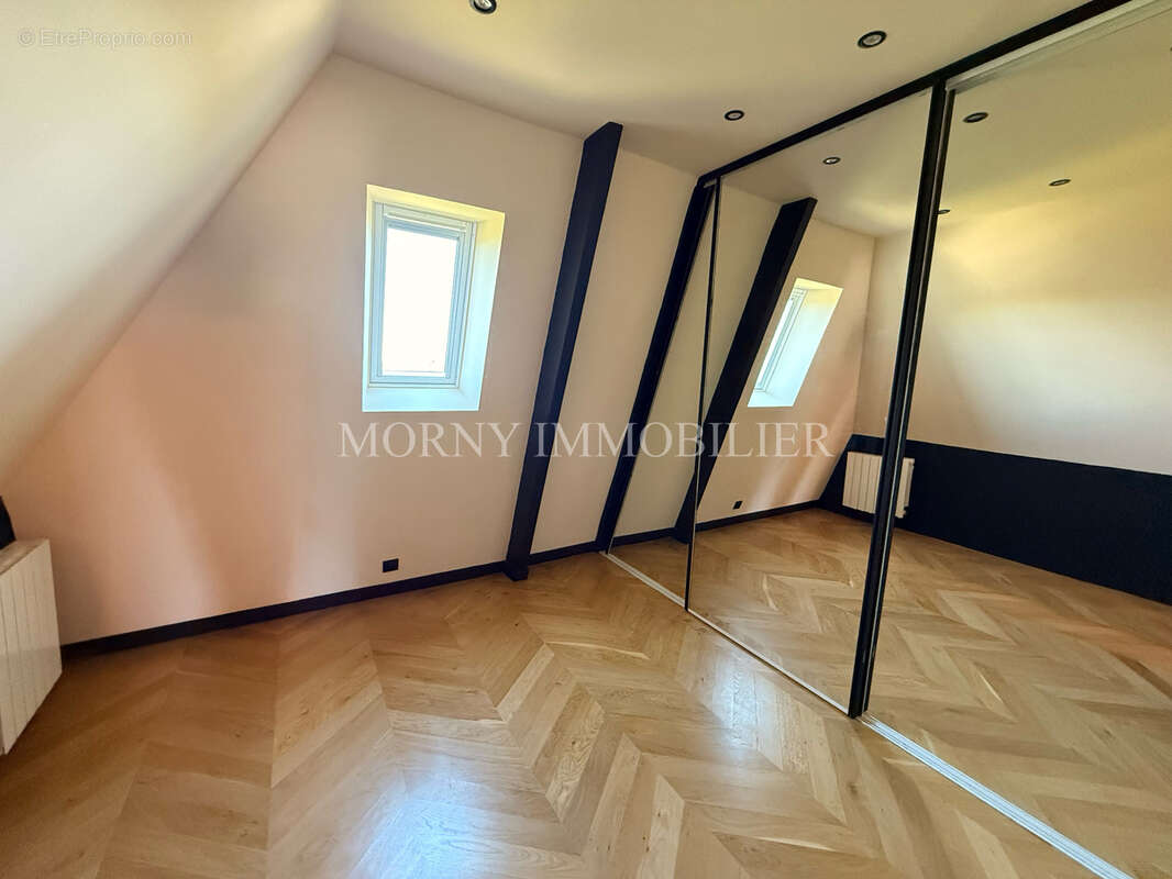 Appartement à TOURGEVILLE