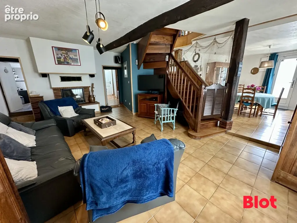 Maison 6 pièces 146 m² à vendre à Montfort-Sur-Meu (35160) - photo 2