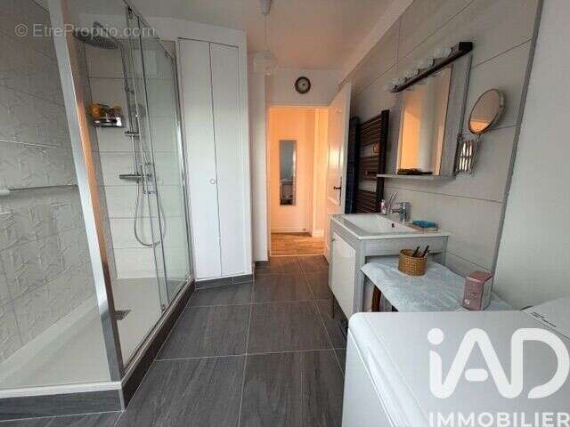 Photo 9 - Appartement à SAINT-FARGEAU-PONTHIERRY