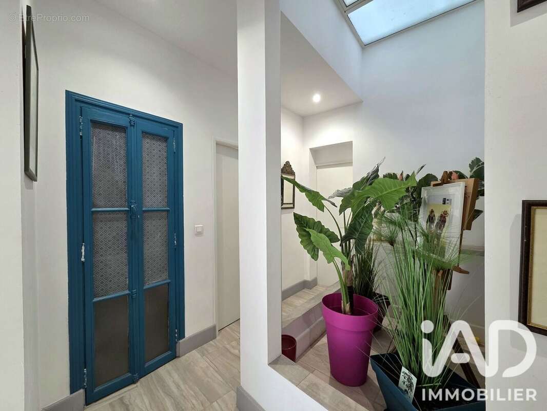 Appartement 155 m² à Nimes  - photo 9