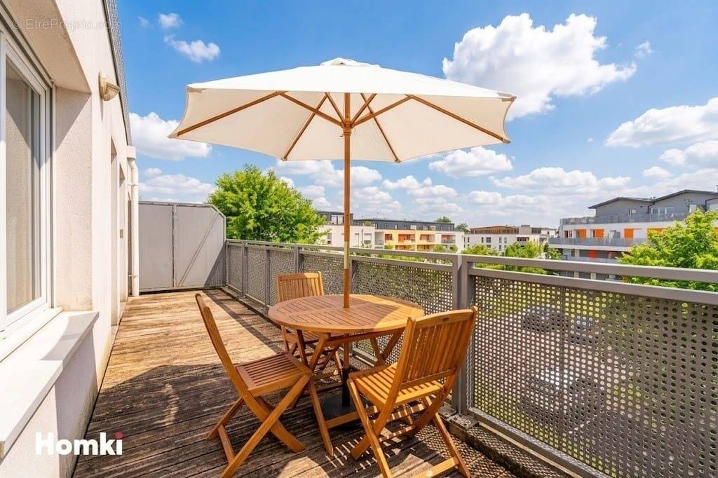 Appartement à VILLENAVE-D'ORNON