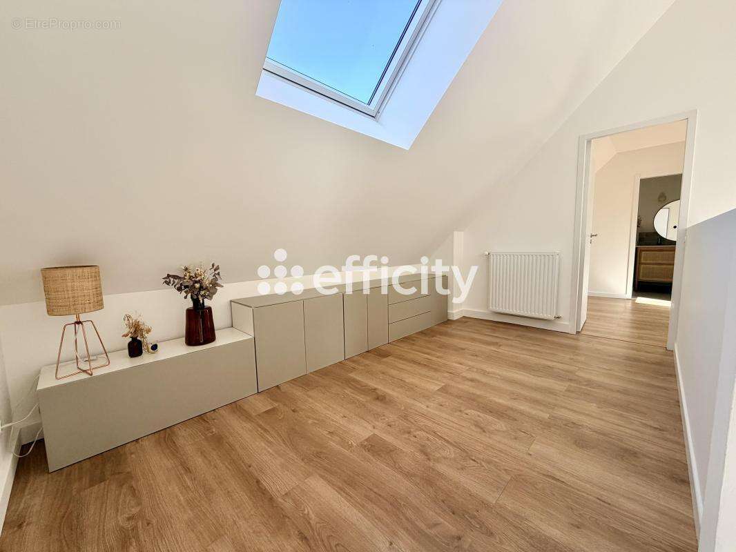 Maison à CHATEAUGIRON