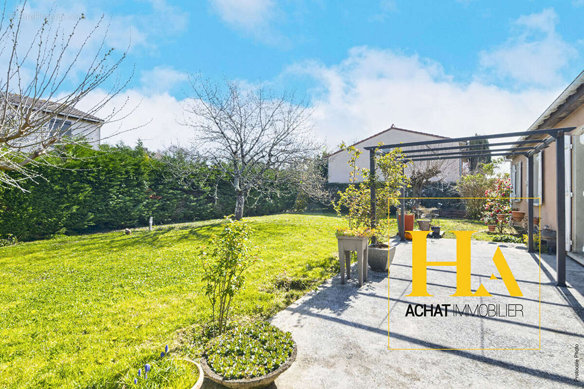 Maison à SAINT-JEAN