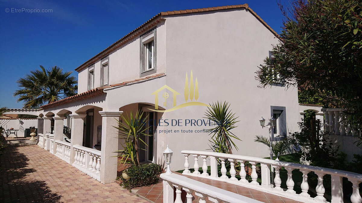 Maison à ROGNAC