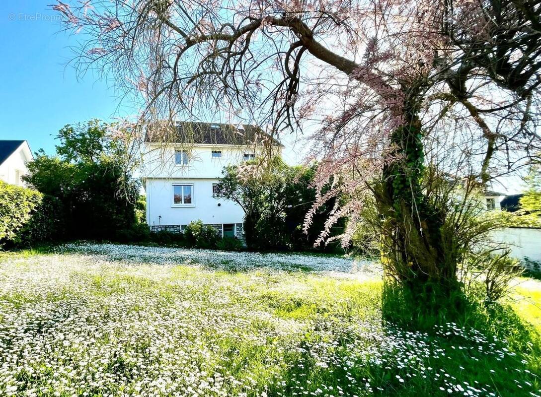 Maison à RAMBOUILLET