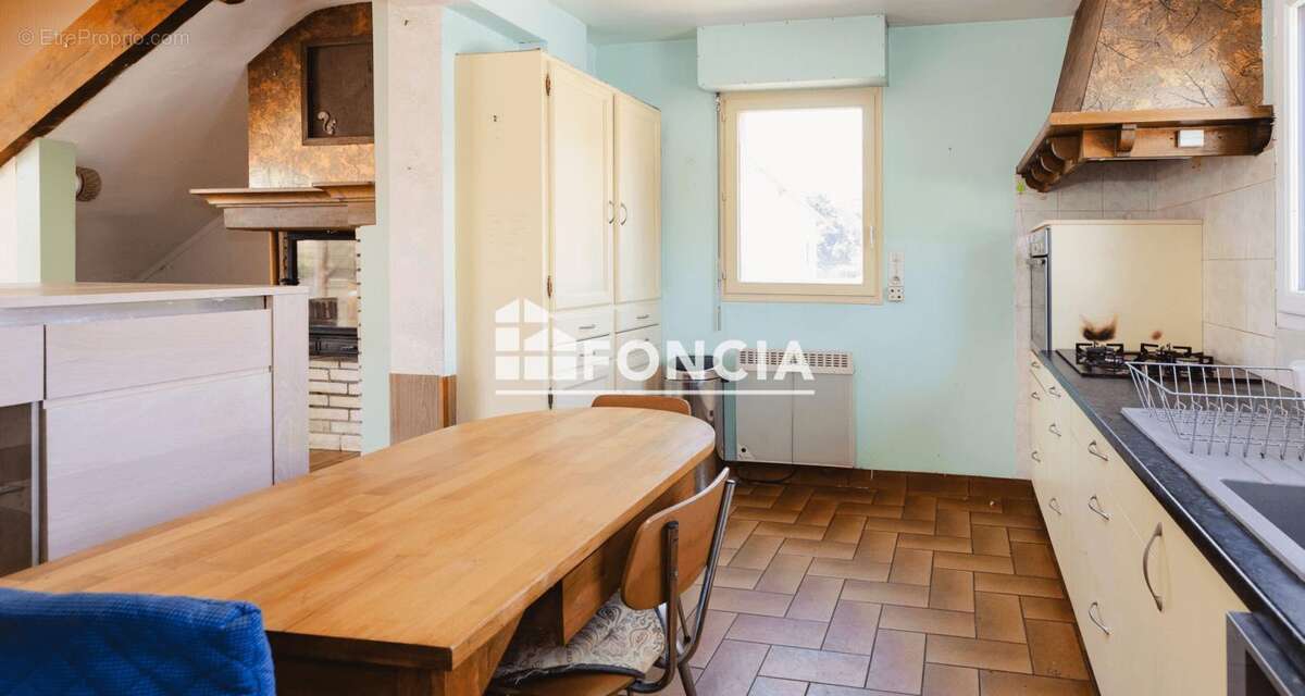 Maison à SAINT-JACQUES-DE-LA-LANDE