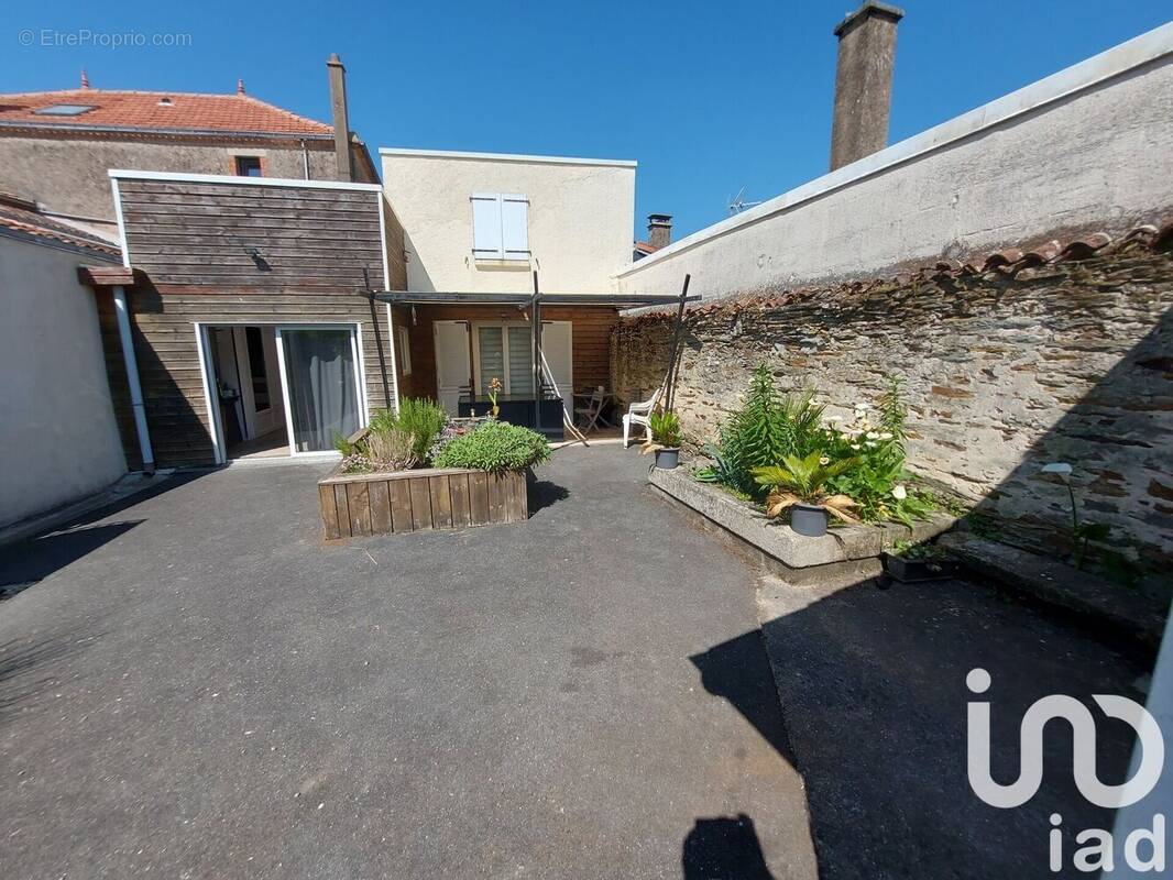 Photo 1 - Maison à MOUCHAMPS