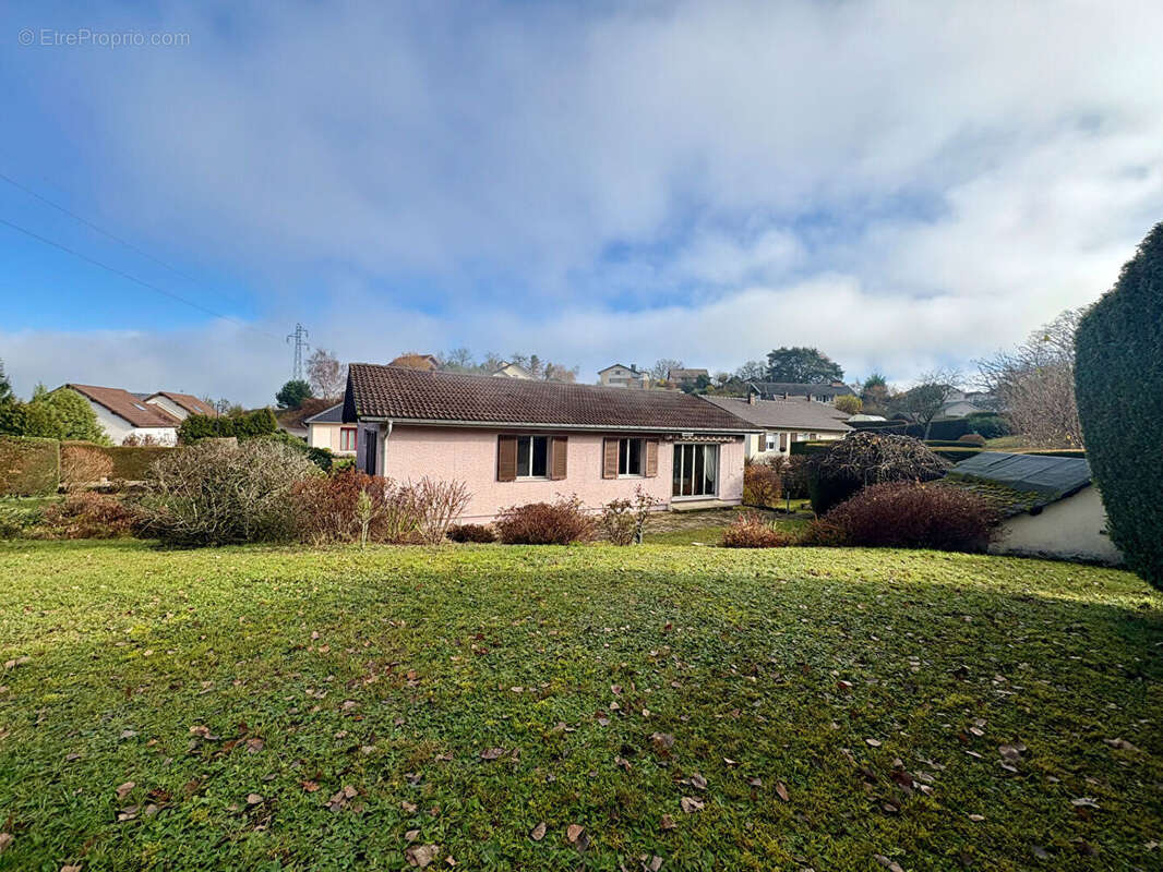 Maison à SAINT-NABORD