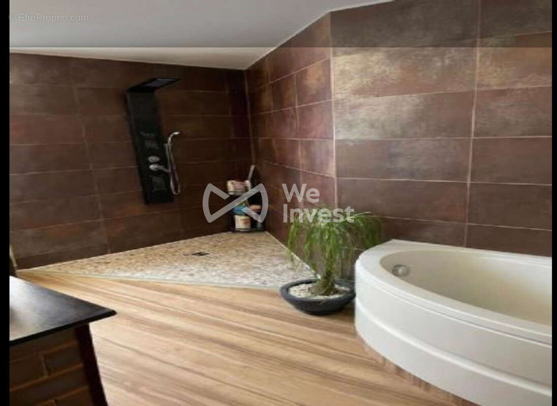 Maison à LAURE-MINERVOIS