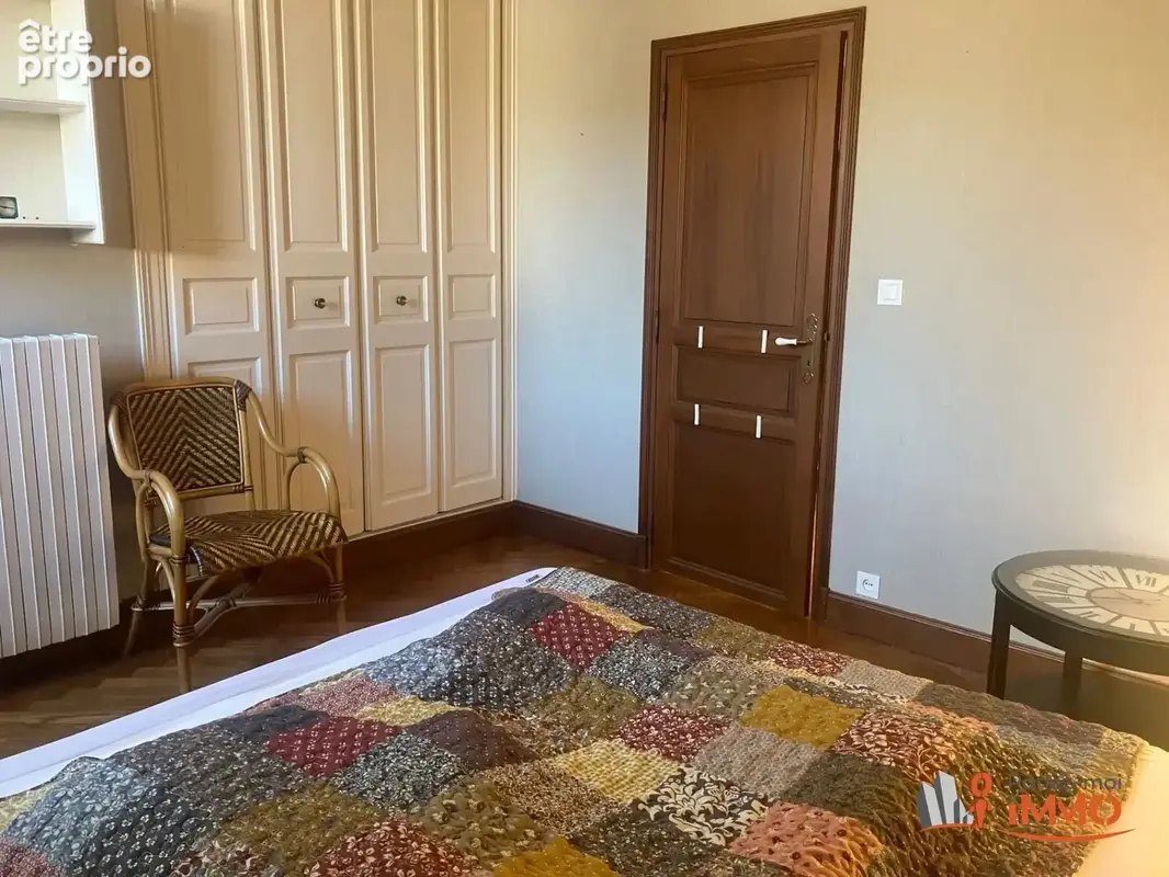Belle maison bourgeoise avec dépendances - photo 29
