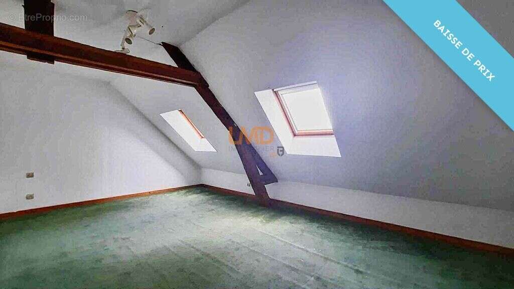 Maison à PRUNAY-CASSEREAU