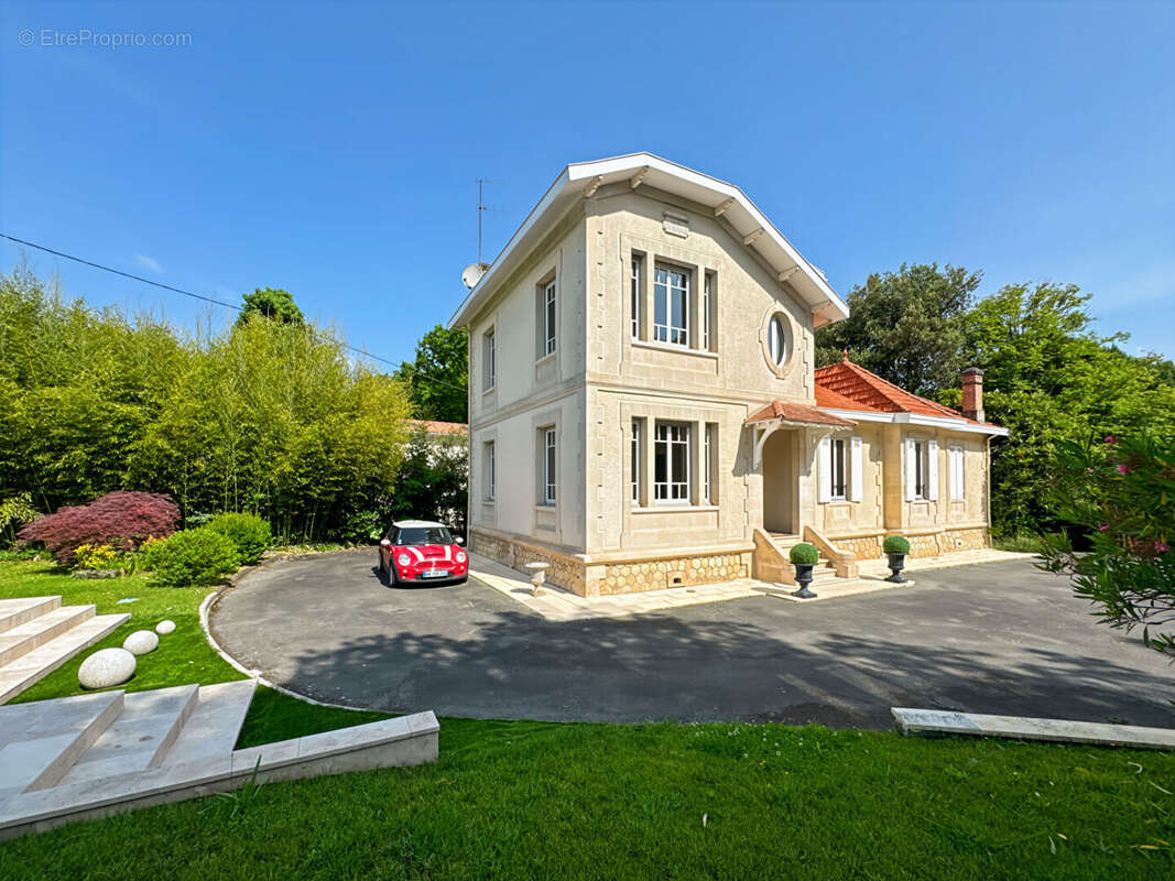 Maison à GRADIGNAN