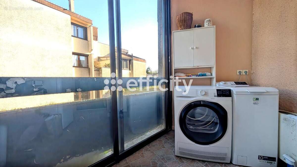 Appartement à LOGNES