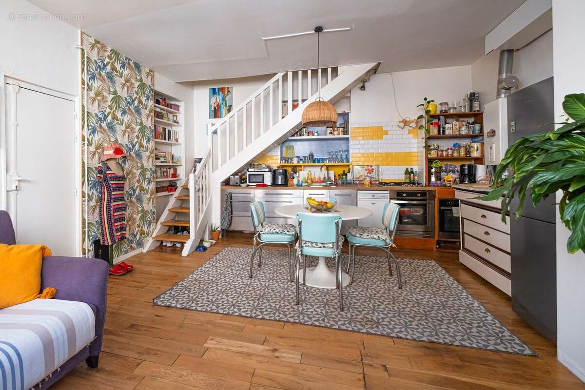 Appartement à FONTENAY-SOUS-BOIS