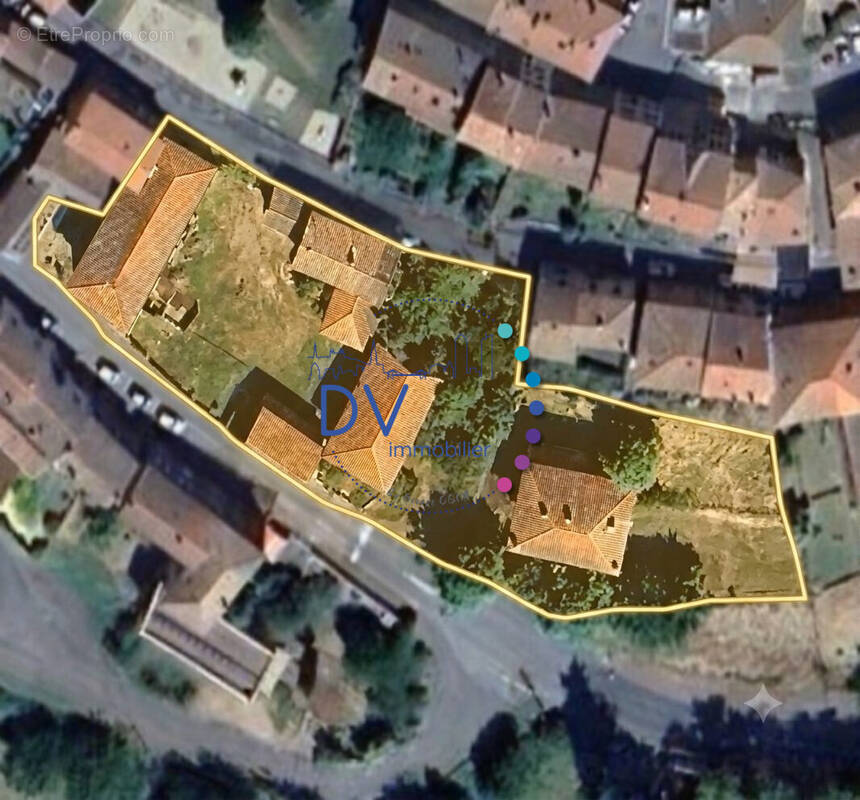 Maison à SAINT-JUST-D'AVRAY