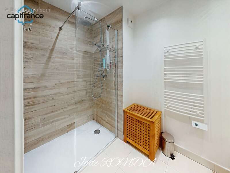 Appartement à MARSEILLE-9E