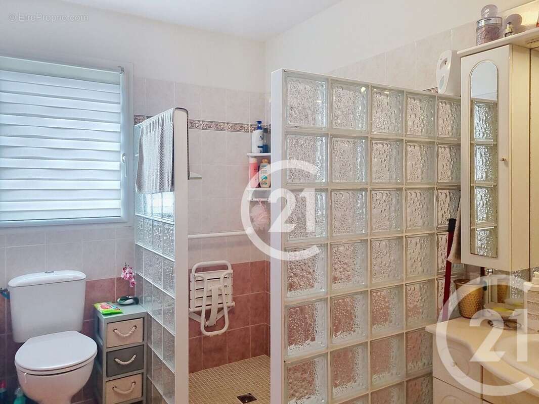 Maison à LATOUR-BAS-ELNE