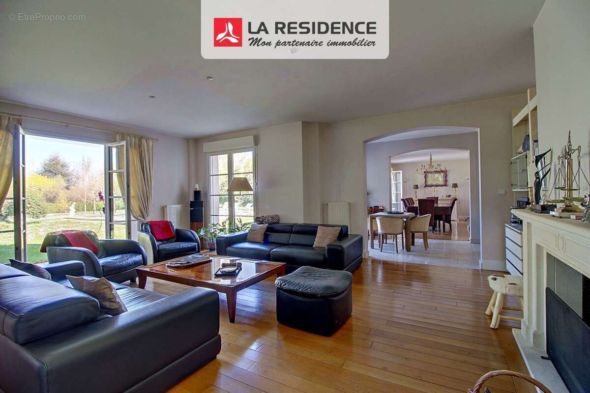 Maison à CHAMBOURCY