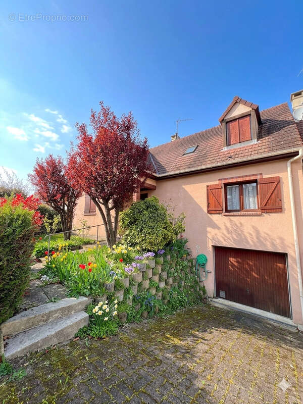 Maison à SENS