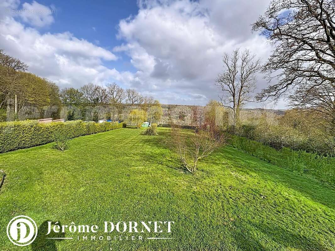 isa_00004 - Maison à POIX-DE-PICARDIE