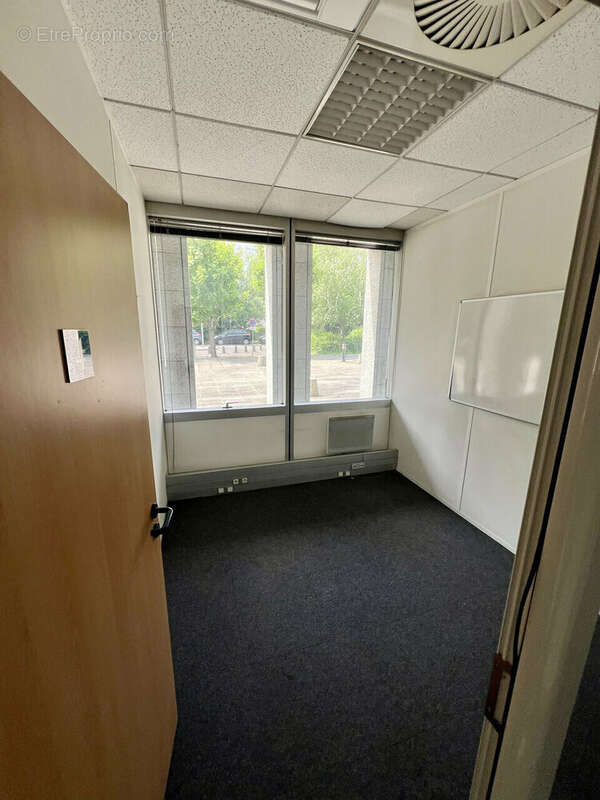 Commerce à VILLEPINTE