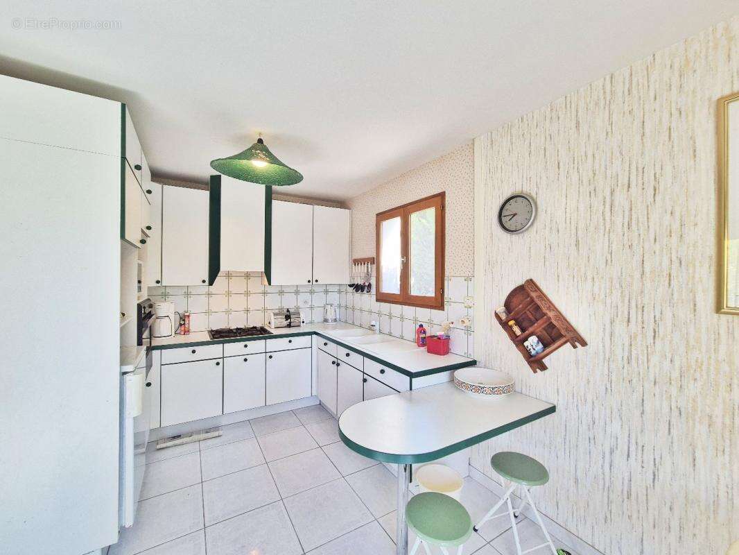 Maison à LAMALOU-LES-BAINS