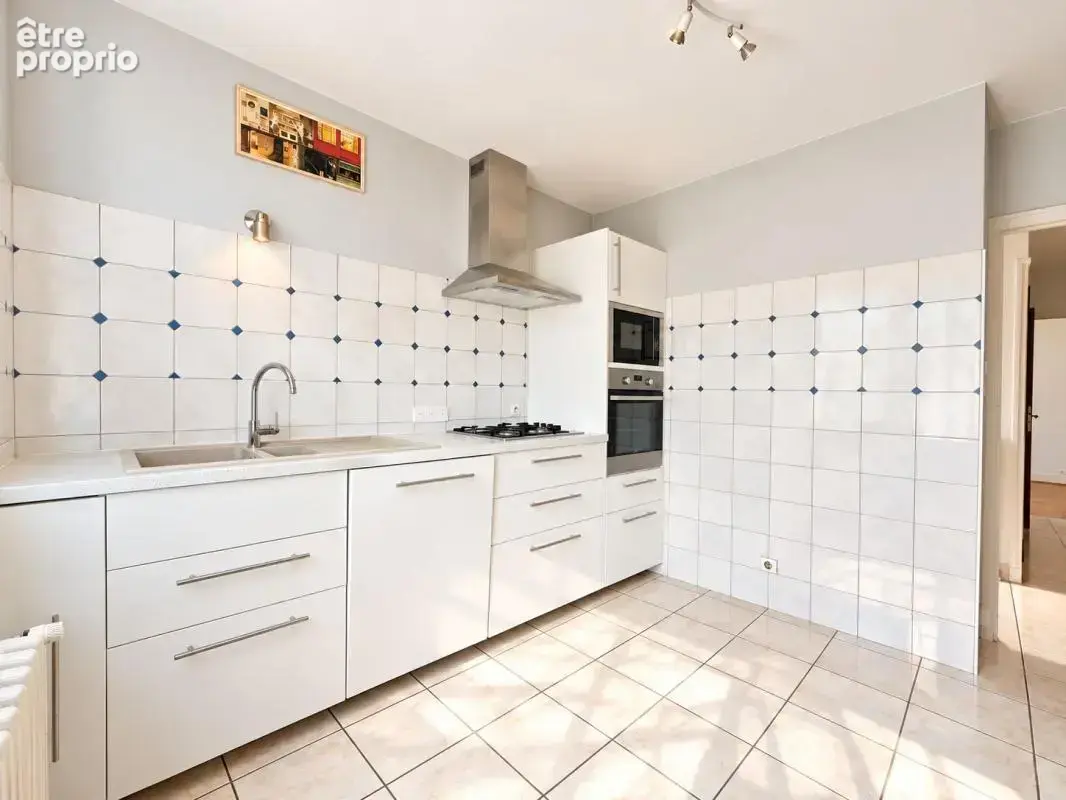 CHENOVE - Maison individuelle 68m²- 2 chambres, sous sol, terrasse, jardin - photo 9