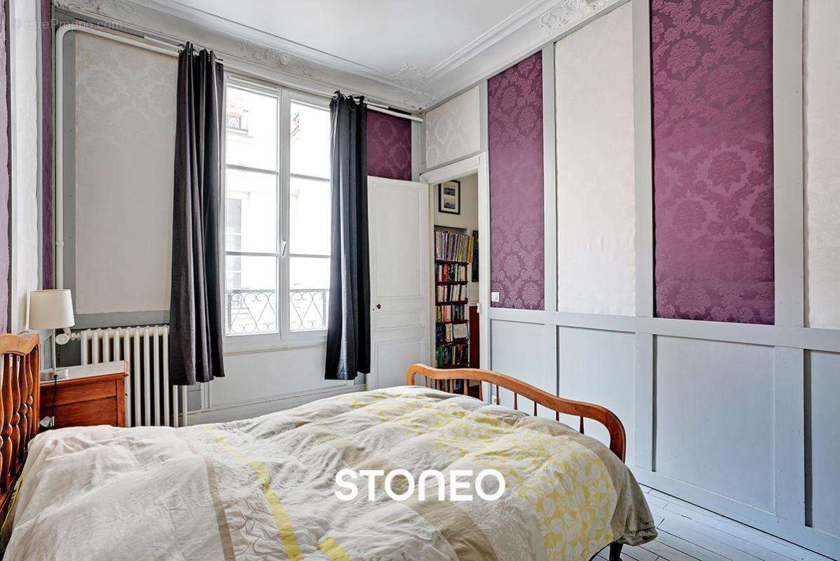 Appartement à PARIS-8E