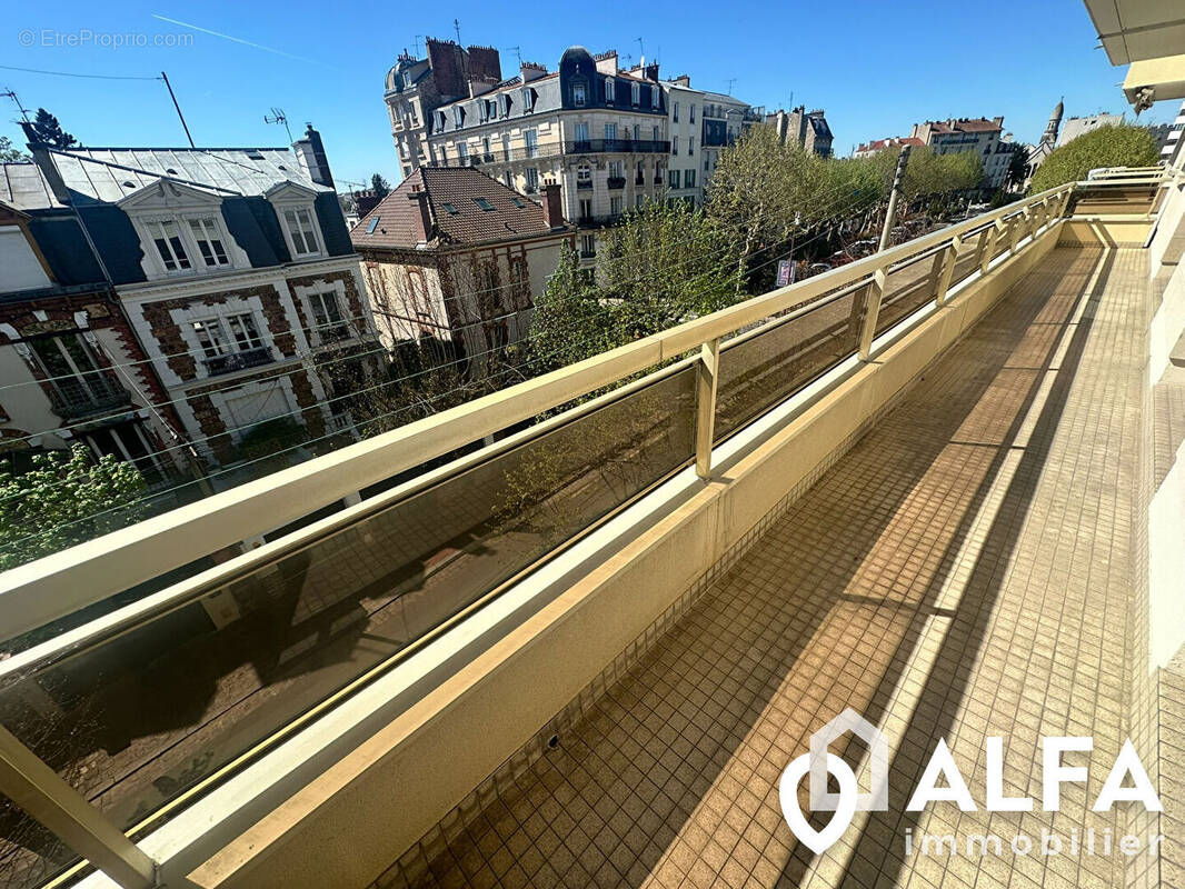 Appartement à ENGHIEN-LES-BAINS