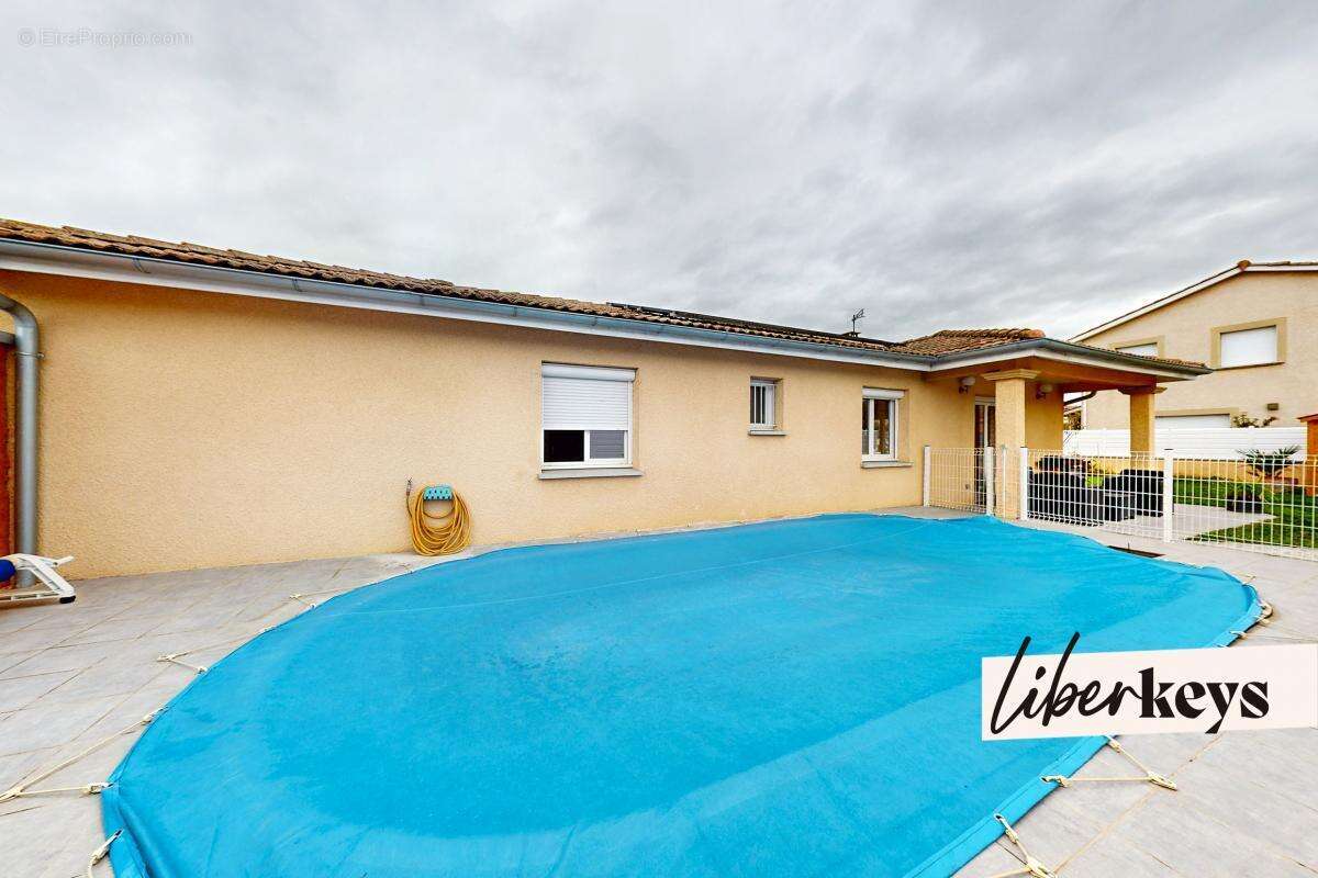 Maison à SAINT-CLAIR-DU-RHONE