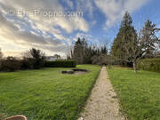 Terrain à CHAMPVANS