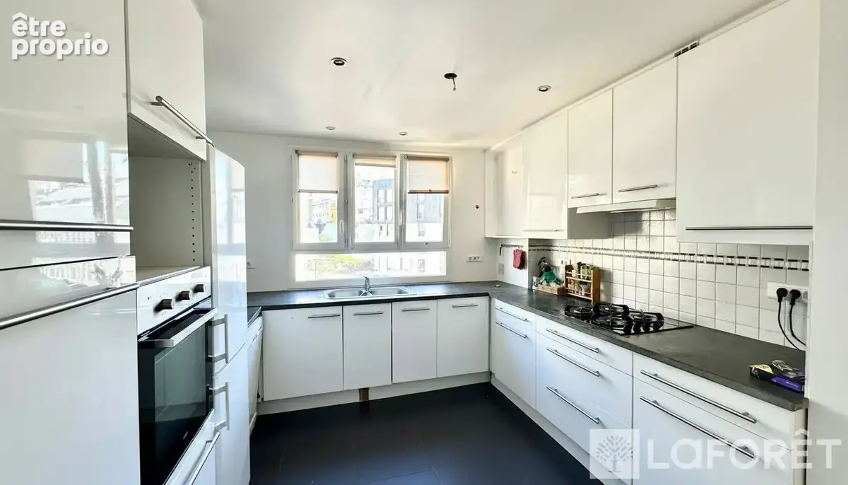 Boulogne Nord - Marmottan - Landowski - Appartement Familiale - 5 pièces - 129m² + Garage - photo 2