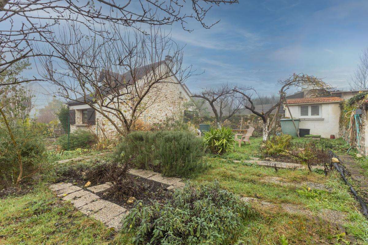 Maison à YERRES
