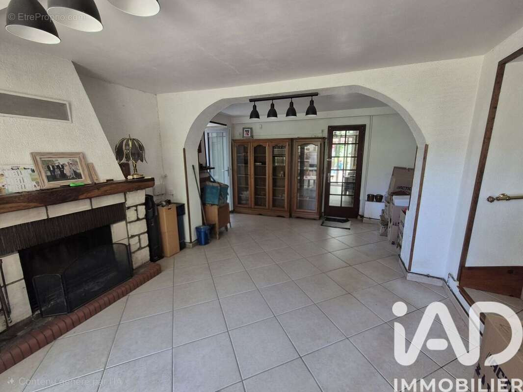 Photo 9 - Maison à LA FERTE-SOUS-JOUARRE