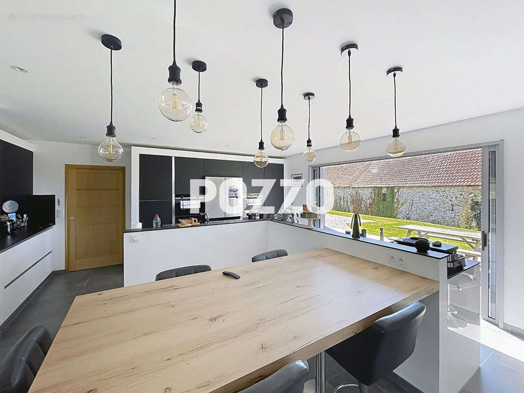 Maison à BLAINVILLE-SUR-MER