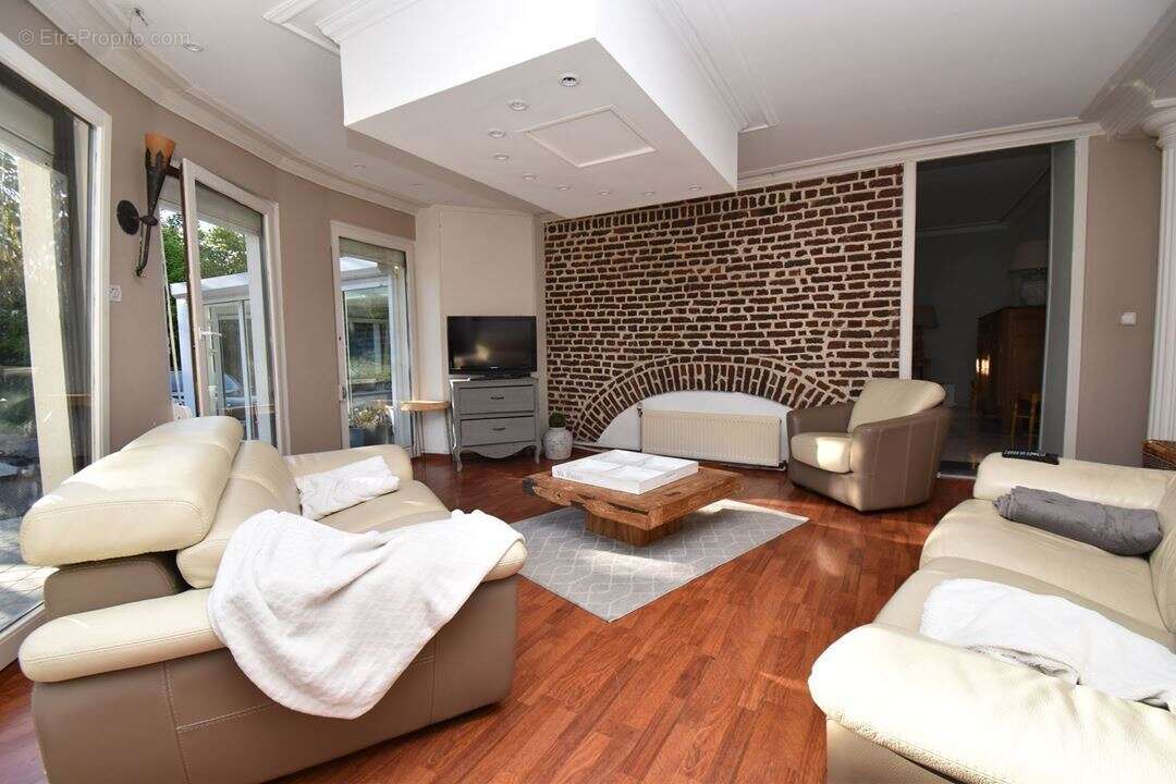 Maison à SAINT-HILAIRE-LEZ-CAMBRAI