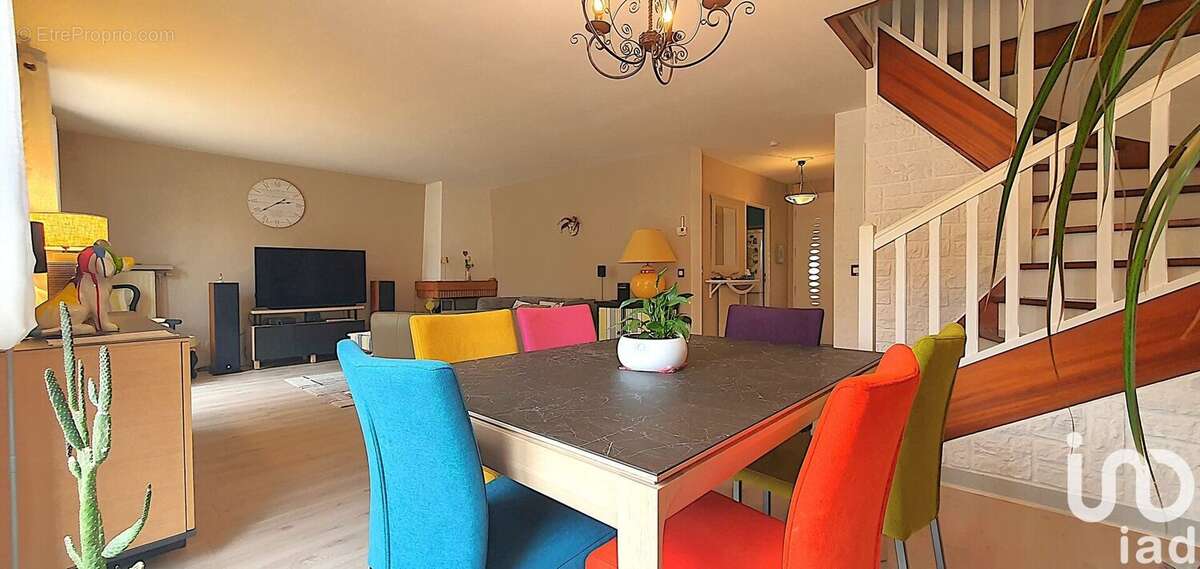 Photo 8 - Maison à ELANCOURT